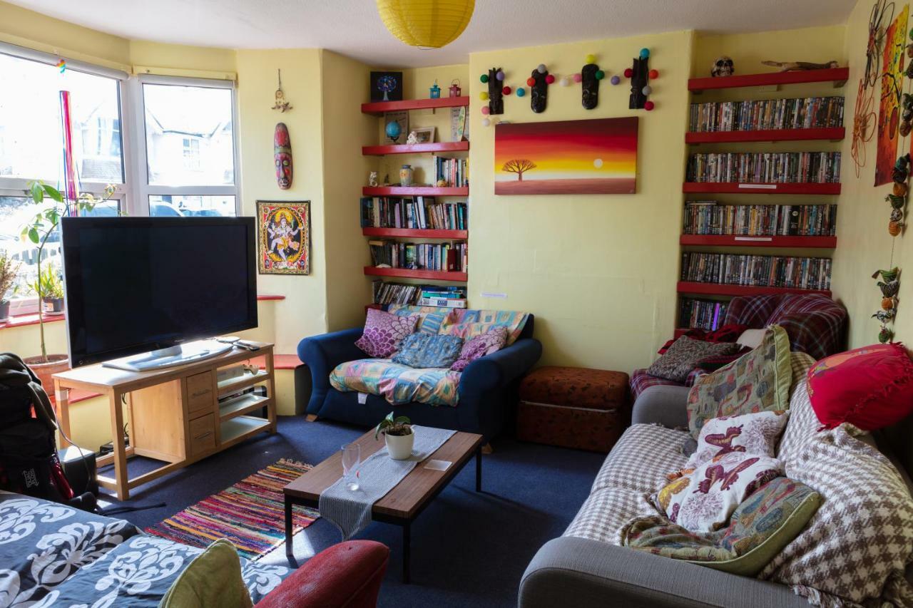 Хостел Newquay International Backpackers Экстерьер фото
