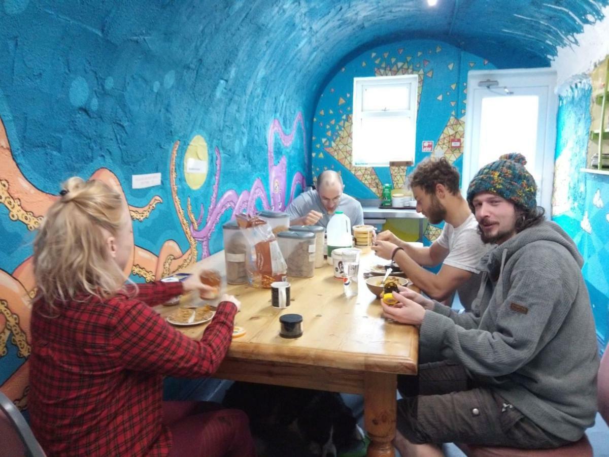 Хостел Newquay International Backpackers Экстерьер фото